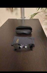 Vogue cat-eye black vintage sunglasses with case
