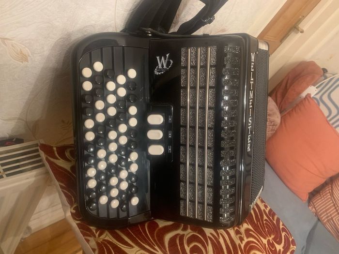 5 row accordion