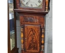 Grandfather clock : long case