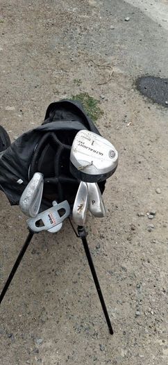 Kids Childrens golf clubs putter and bags