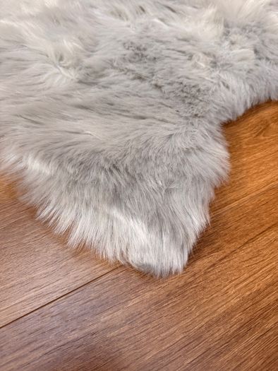 Artic Fur Rug