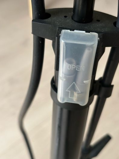 Pump for bikes footballs
