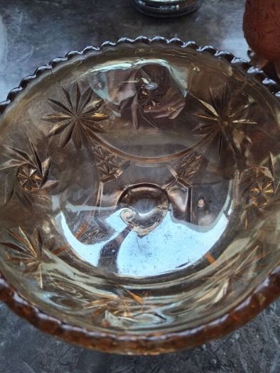 A Gorgeous Vintage 2piece Vintage Carnival Glass Set
