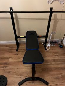 Weight bench incl 20kg weights and Olympic bar