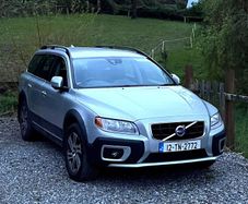 2012 Volvo XC70 2.5 Diesel, manual transmission.
