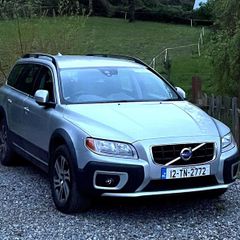 2012 Volvo XC70 2.5 Diesel, manual transmission.