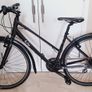 Ladies giant liv road bike in new condition Image 5