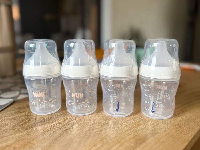 NUK Perfect Match Newborn Baby Bottle Set | 0+ Months | 150ml | Anti Colic Feeding Bottle | PP | Temperature Control Indicator | Rainbow | 4 Count