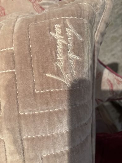5 Lexington cushions incl two bolster back pieces