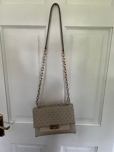 Micheal kors  Cece Medium logo shoulder bag