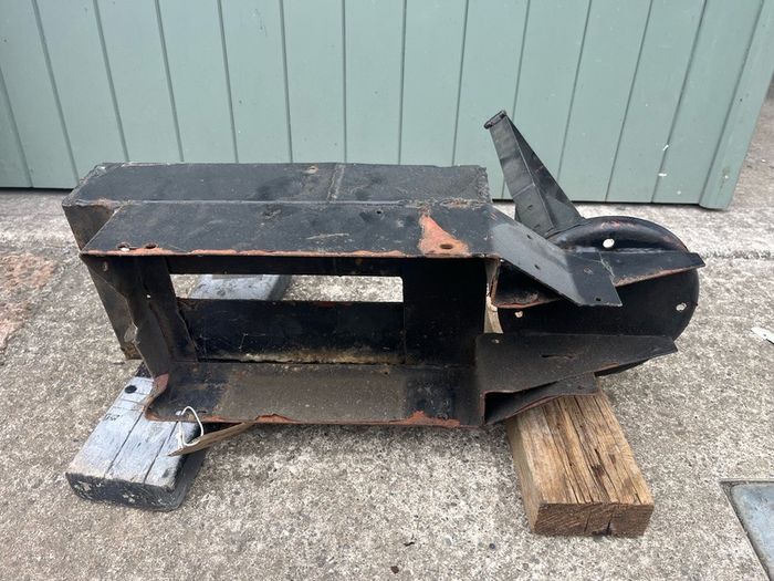 Land Rover Series Battery Tray