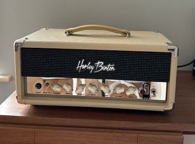 Harley Benton Tube15 Amplifier