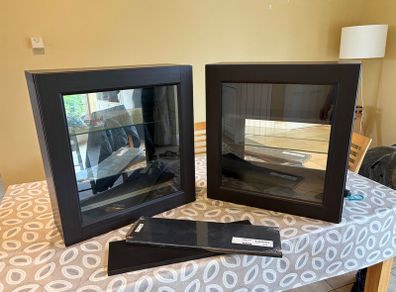 2x Ikea Besta Display Cabinets / Drink cabinet / like new