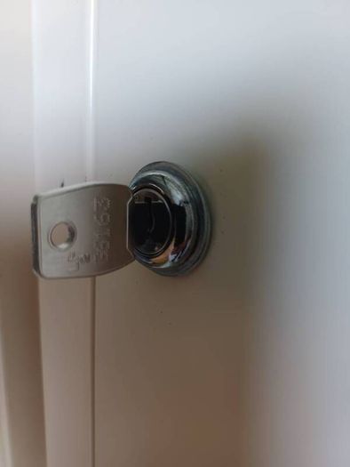 5 Door Locker Cabinets