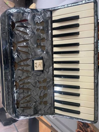 Baile Piano Accordion