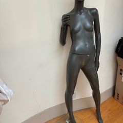 mannequin