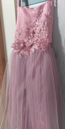 Girls Teenage Occasion dresses x2