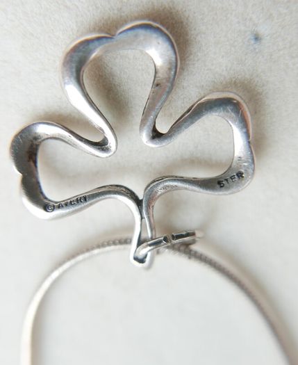 Vintage Sterling Silver Shamrock Pendant (L18" - 4,79g)