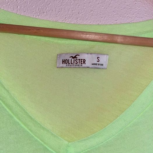 Hollister Co Logo Tee Size S LIKE NEW