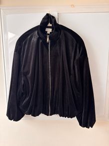 Zara Black Velvet Bomber jacket size M Please see photos