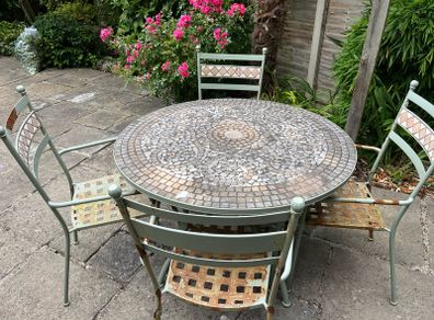 bistro garden set