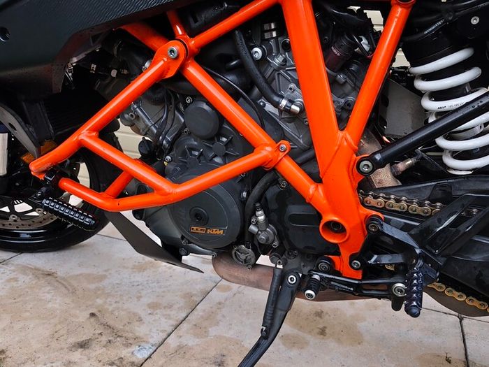 Stunning 2023 KTM 1290 Super Duke GT