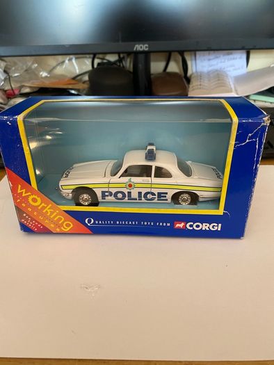 Corgi Jaguar police