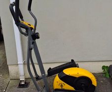 Cross Trainer