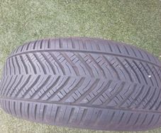 Tyre 215 55 R17