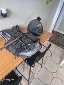 Junior Jockey equipment. Helmet, whip(equestrian)