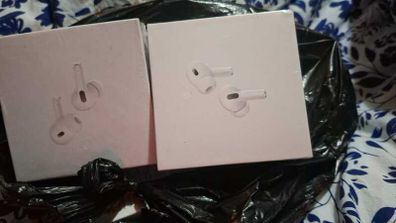 Ear pods