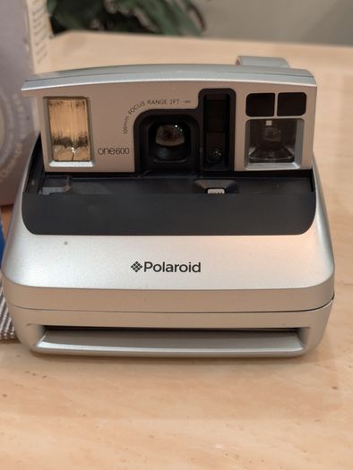 Polaroid One600 Ultra Instant Film Camera  Tested Working