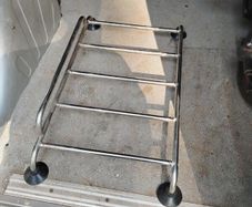 luggage rack