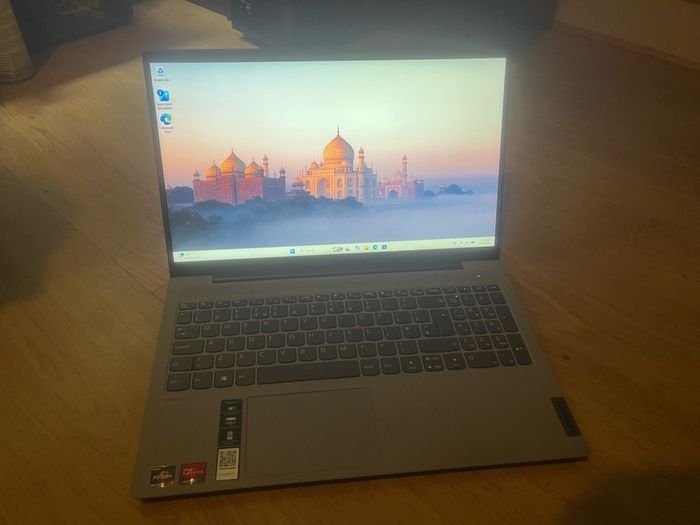 Fast Good Spec Laptop - Lenovo Ideapad 5