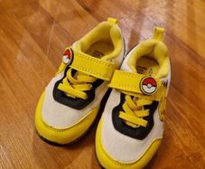 Pokemon Toddler Shoes size 5