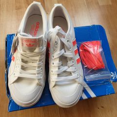 Brand new Adidas Originals Nizza Platform Size 5 UK trainers in white with pink three stripes