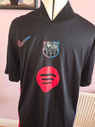 Barcelona 2024/25 Away Jersey - XXL size