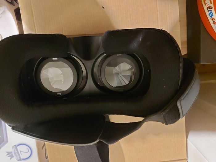 KSIX Virtual Reality Glasses, in excellent like new condition