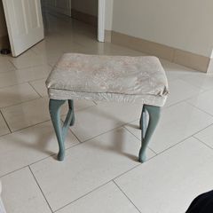 Vanity stool