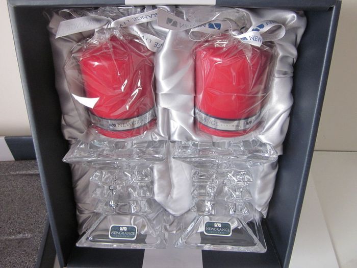 Newgrange Living Zorro Pillar Candleholders (11cm) +Red Candles New