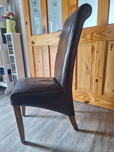 Dining table and 6 chairs