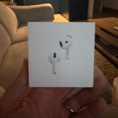 apple airpods  4 anc