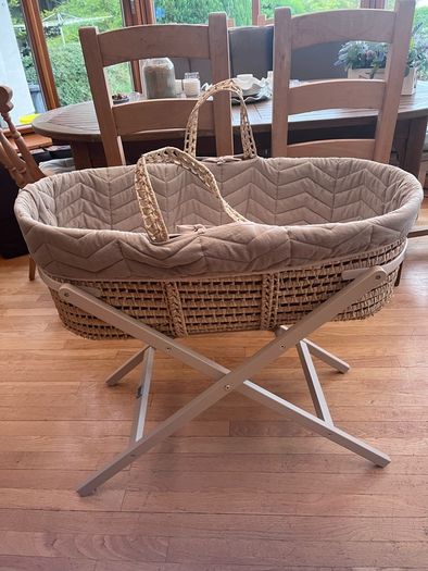 Mamas and Papas Sage Green Moses Basket