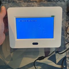 Digital Photo Frame