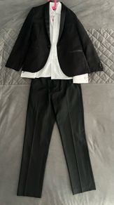 Boy's suit