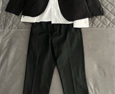 Boy's suit