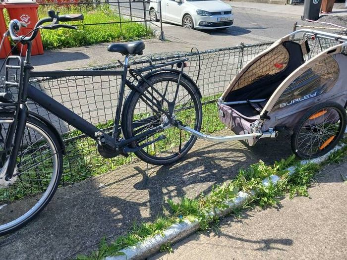 trailer with bike