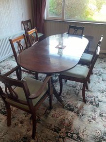vintage mahogany table and chairs