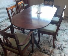 vintage mahogany table and chairs