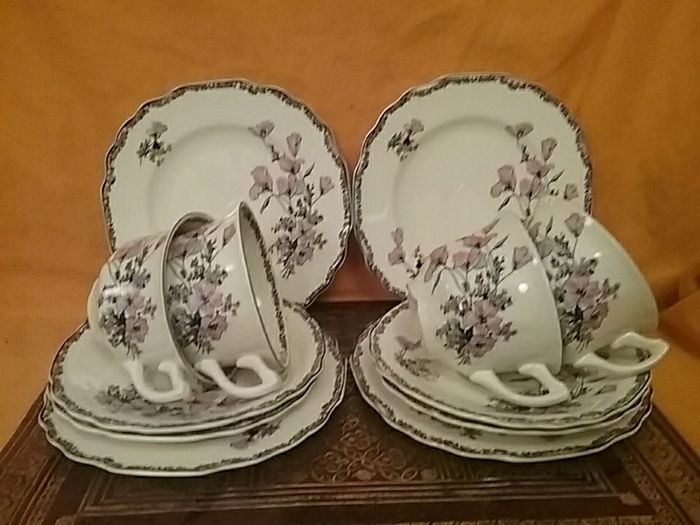 Four Place setting Tea Set